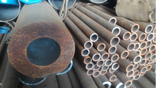 Thép ống Đúc D16 - D 610