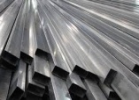 Nhập khẩu thép vẫn tăng mạnh