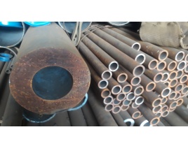 Thép ống Đúc D16 - D 610